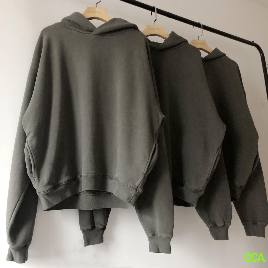 yeezy season 6 sweater