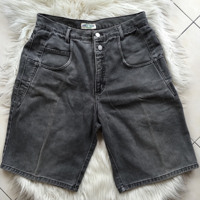 guess short pants