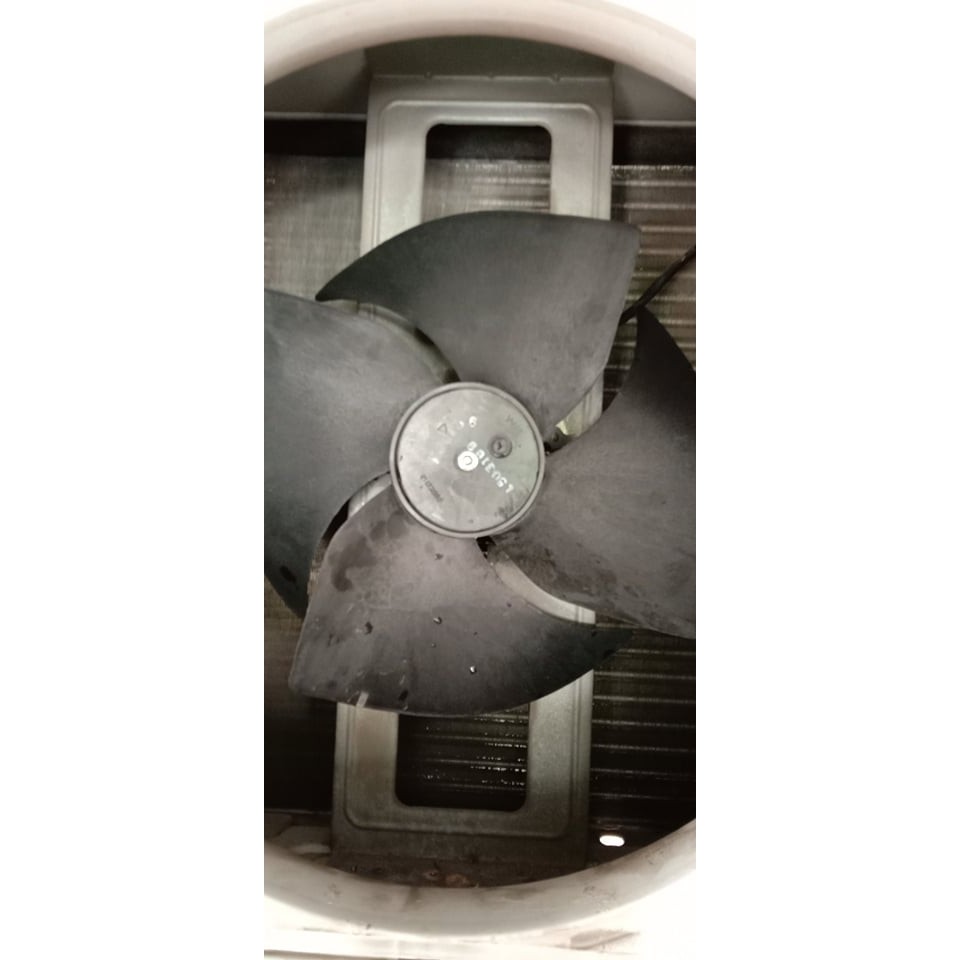 A C Outdoor Fan Motor Motor Kipas Luar Ekon Luar Penghawa Dingin Compre 空调室外电机 Aircond Unit Air Conditioner Accessorie Shopee Malaysia