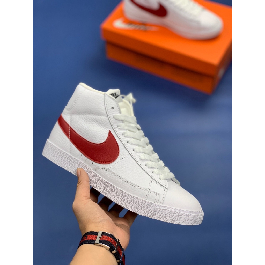 nike retro classic