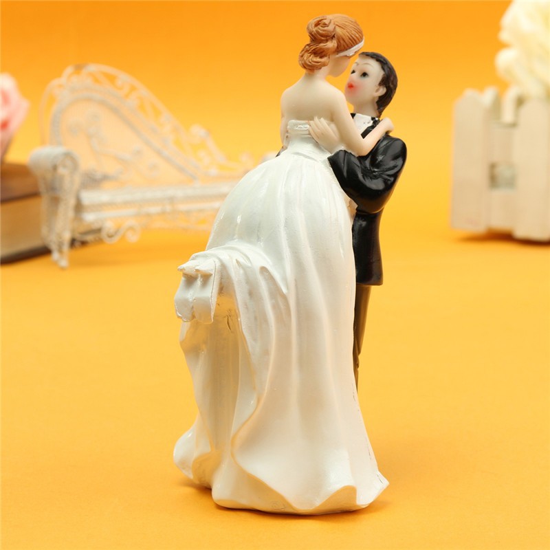 Romantic Figurine Bride Groom Hug For Wedding Cake Toppers Decoration Gift  | Shopee Malaysia
