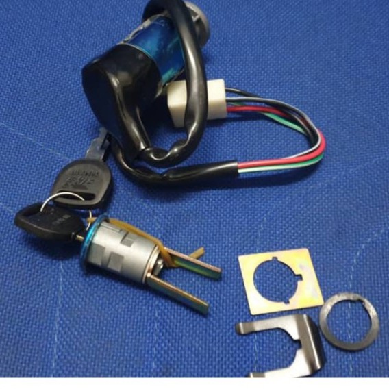 DEMAK SPARK 100 Lock Set / Ignition Switch Set / Key set ( Kunci Suis