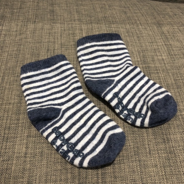 gap baby mittens