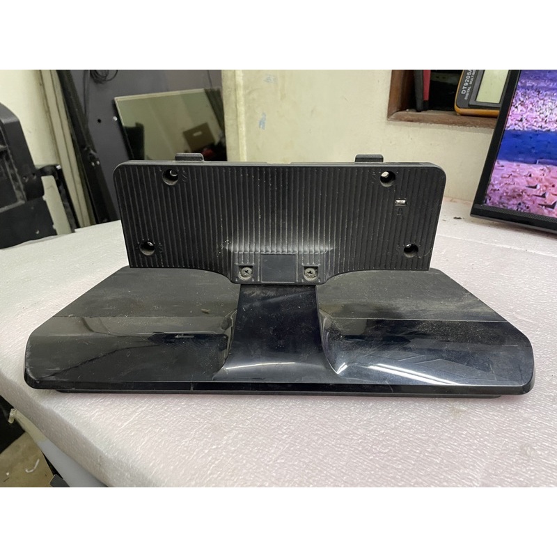 TAPAK TV SAMSUNG 32 inchi