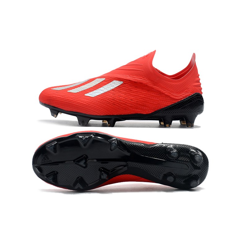 no shoelace soccer cleats