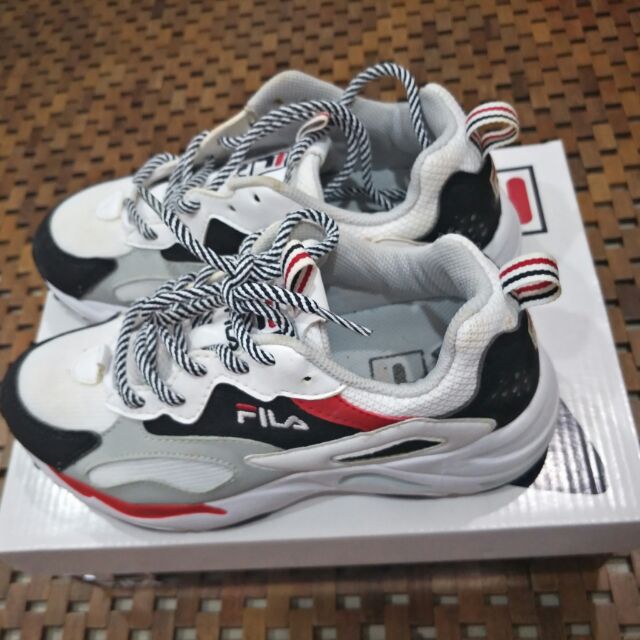 fila ray pigskin