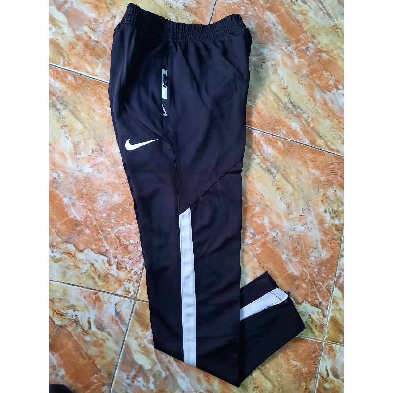 6xl adidas tracksuit