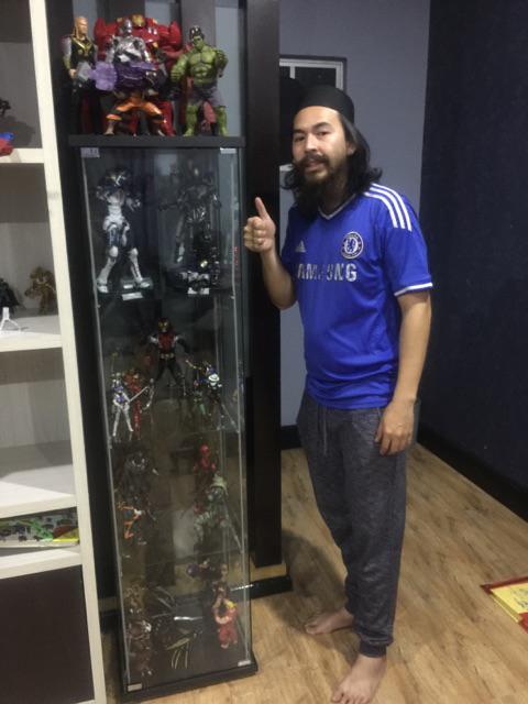 READY STOCK IKEA DETOLF RAK KACA RAK DISPLAY HELMET 2019 READY STOCK IKEA DETOLF RAK KACA RAK DISPLAY HELMET 2019