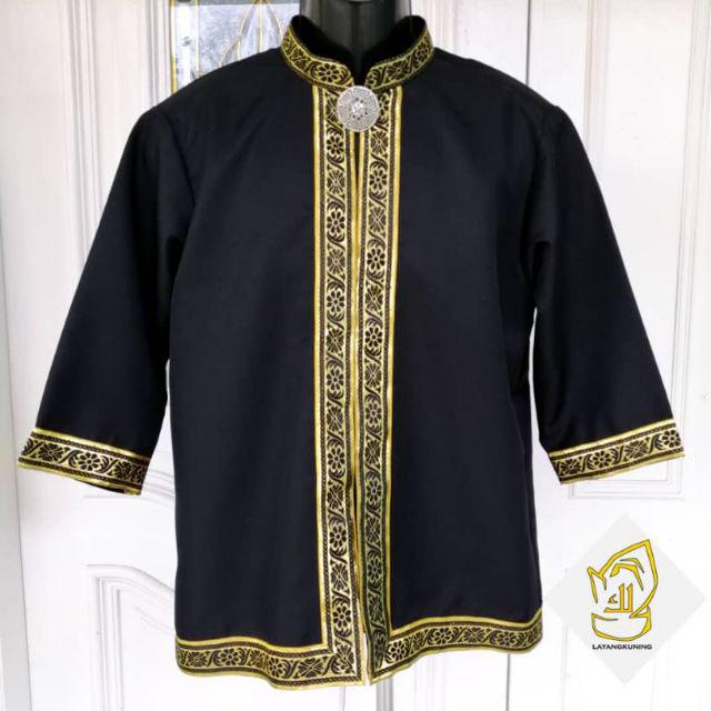 Busana Melayu / Baju Layang