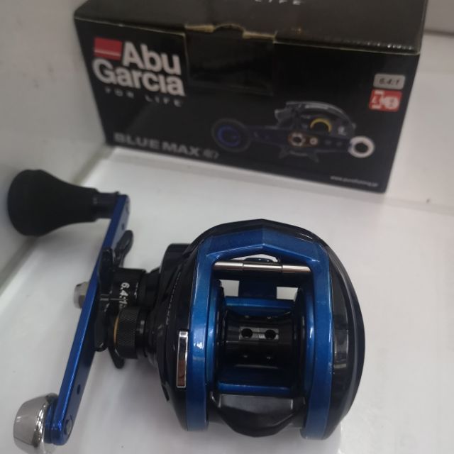 Details about   Abu Garcia Blue Max 3 Right Handed Baitcast Fishing Reel AM1052861 