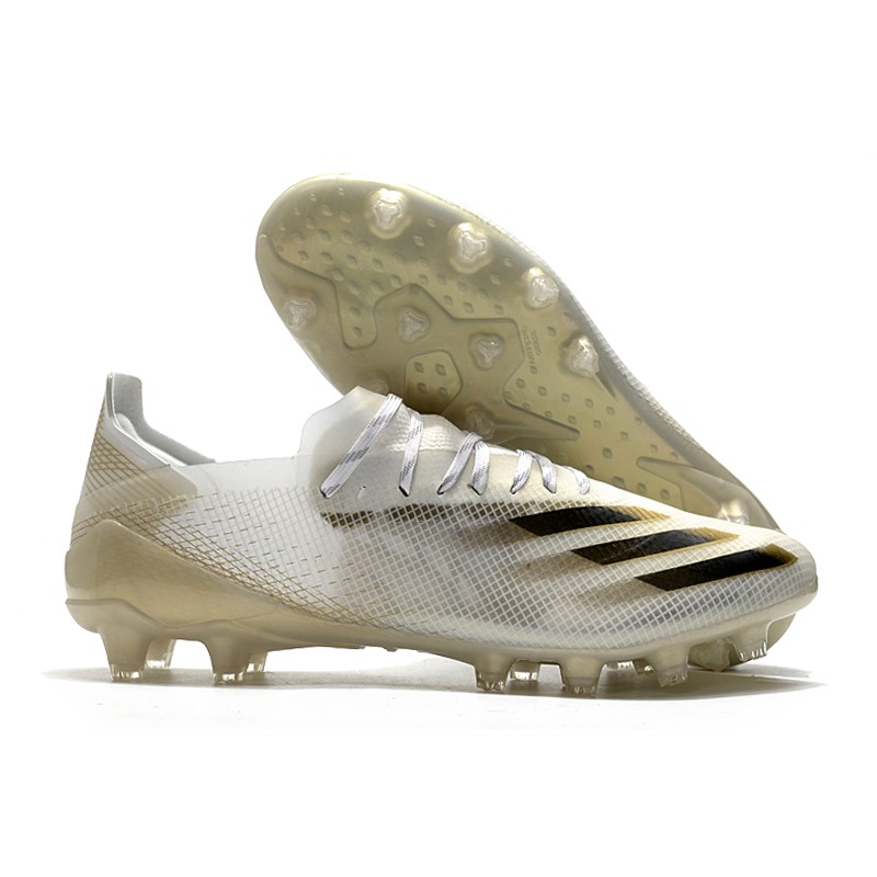 gold football boots size 1