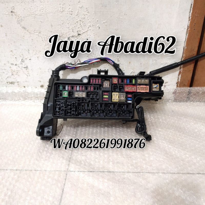 Original Toyota Fortuner VRZ SRZ Body Fuse Box Hilux Revo Original