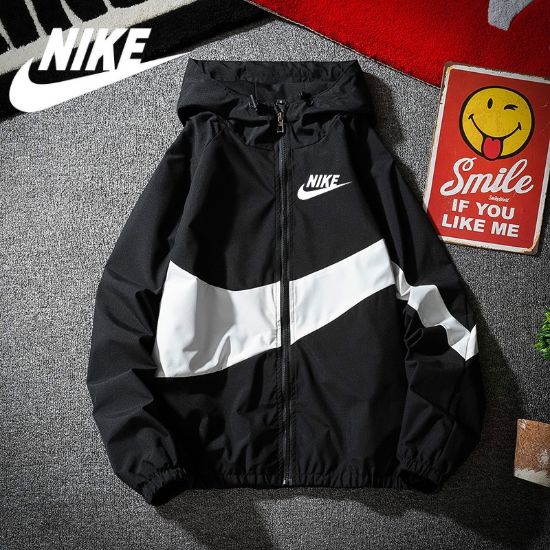 nike outdoor jacket