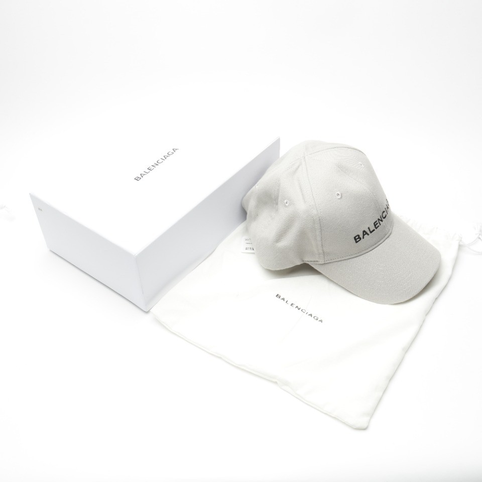 balenciaga white hat