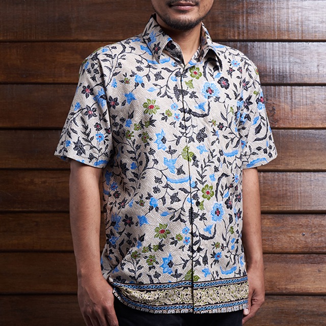 KEMEJA BATIK ( WAYANG BATIK )