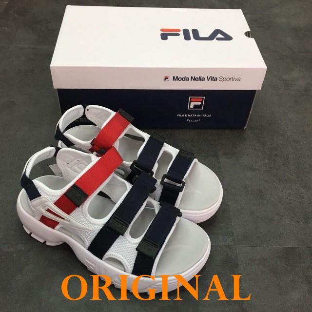 fila sepatu sandal