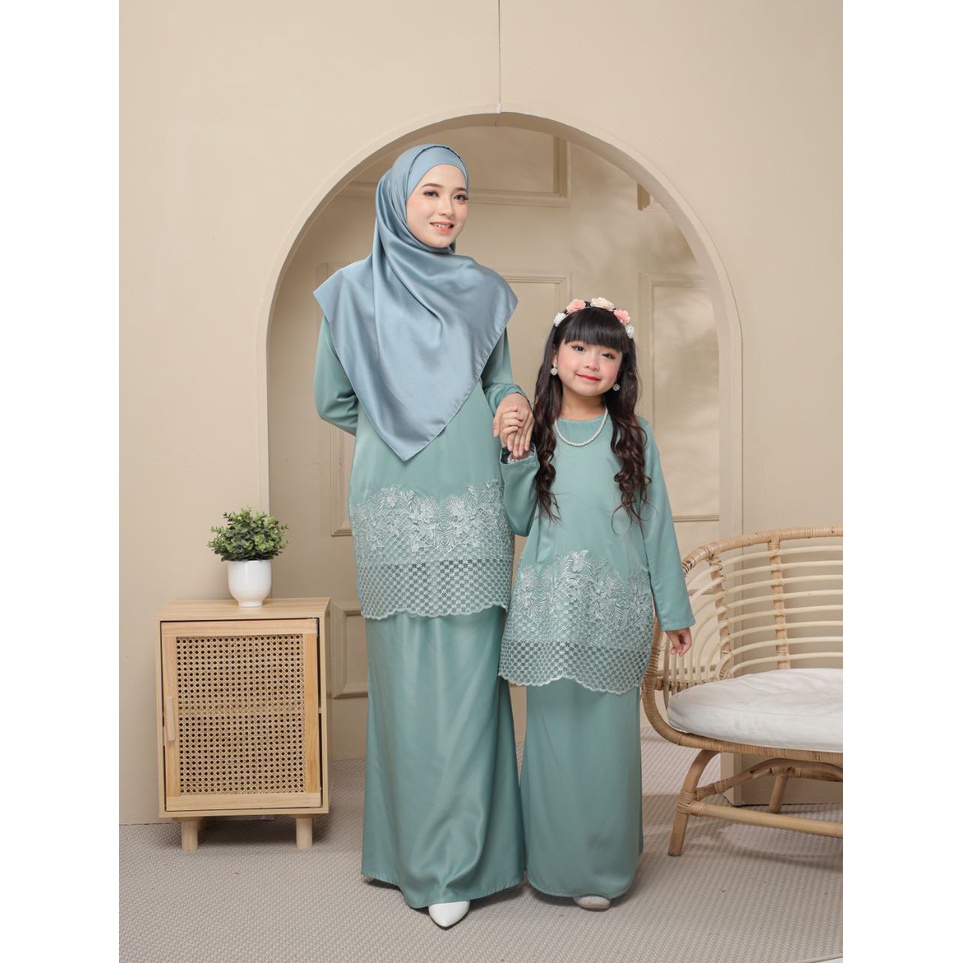 Baju Kurung Moden Set Ibu Dan Anak