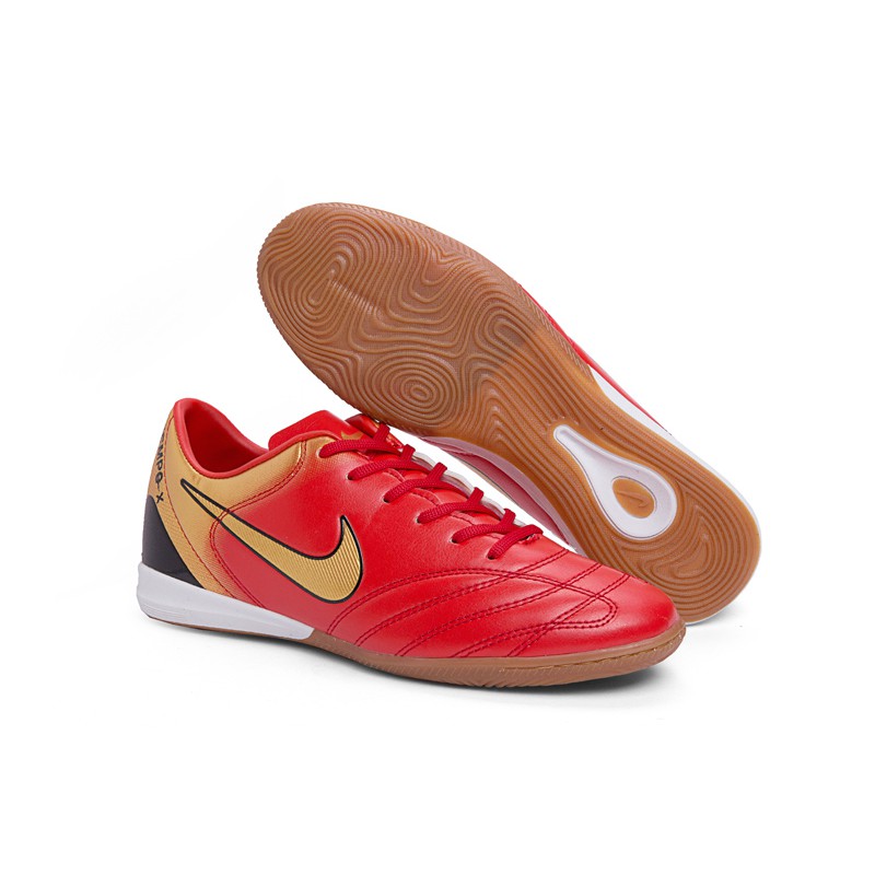 nike futsal shoes 2019