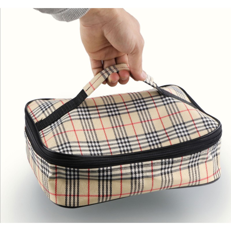 bento box with insulated bag