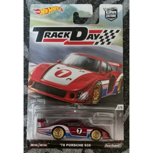 hot wheels porsche 935