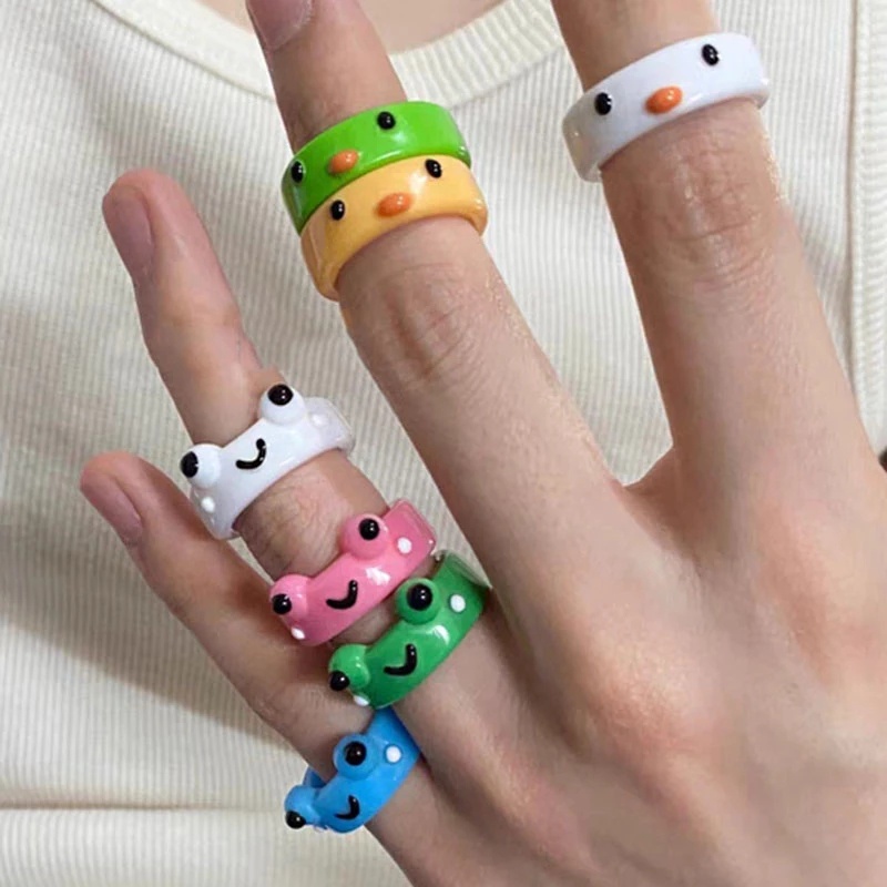 16 Pieces Frog Ring Resin for Teen Girl Colorful Animal Ring Chunky Rings Funny Rings Smile Face Evil Eye Ring Cute Rings for Teen Girls Aesthetic Acrylic Rings for Women 