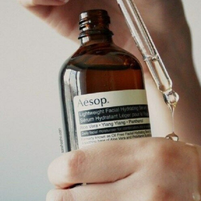 aesop lightweight serum