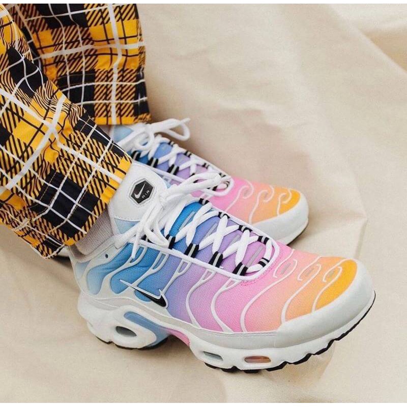 nike air max plus rainbow