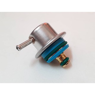 thumbnail image 2 of Bosch Fuel Injection Pressure Regulator For Mercedes-Benz - WD Express (0280160587 Replacement) 2 of 6