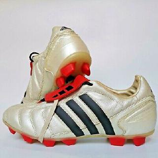 size 5 adidas predator football boots