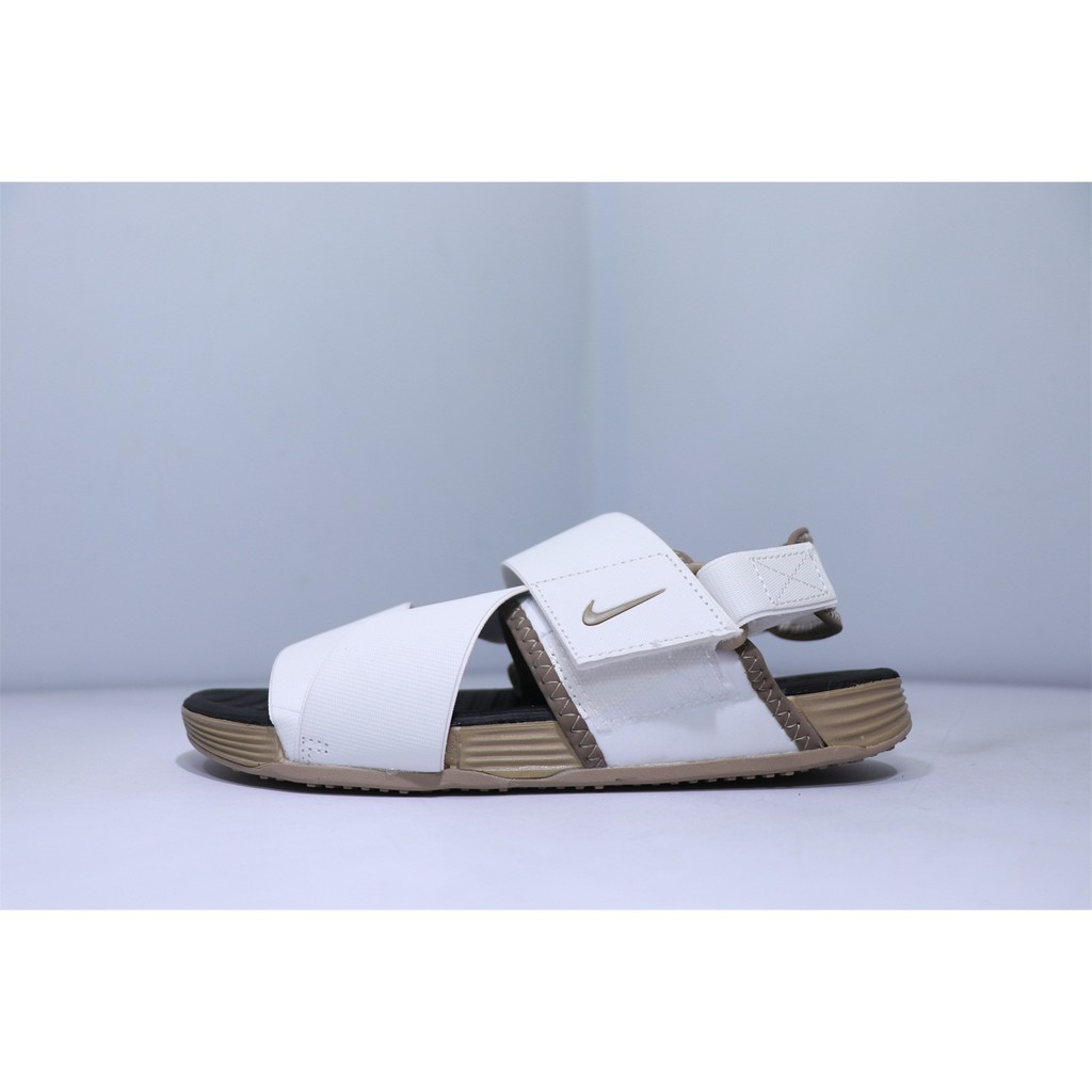 slip resistant sandals