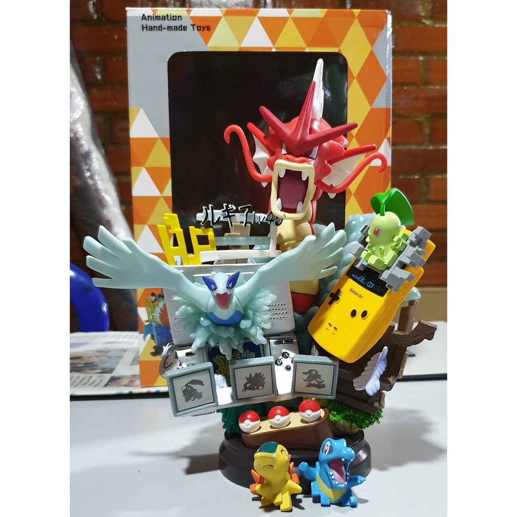 pokemon statue
