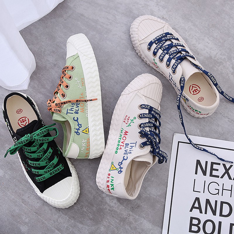 junior girls vans