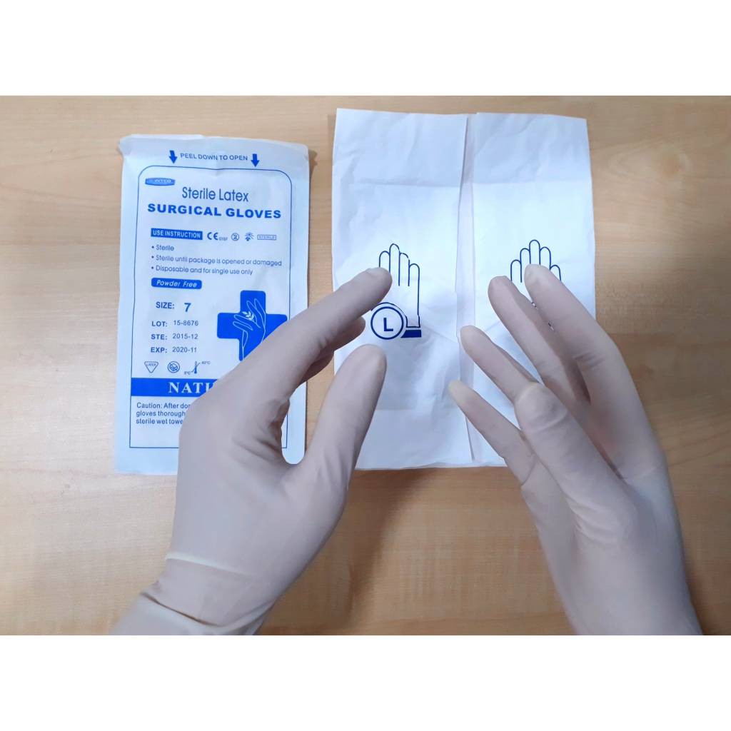 sterile latex surgical gloves