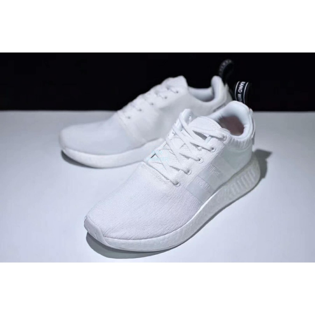 adidas nmd r2 primeknit triple white