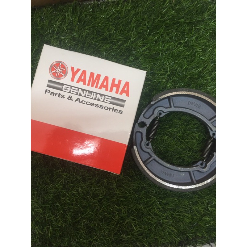 yamaha bike brake shoe price