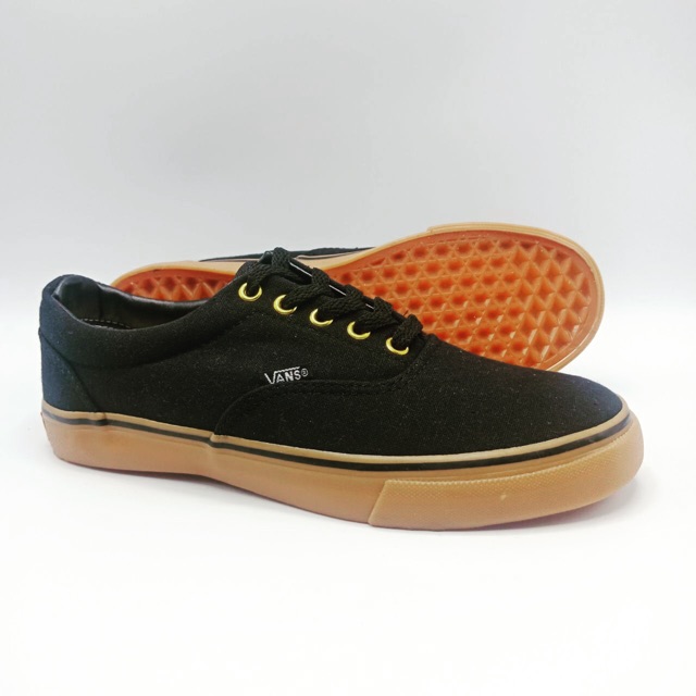 vans era gumsole