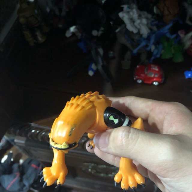 Rare Ben 10 wildmutt | Shopee Malaysia