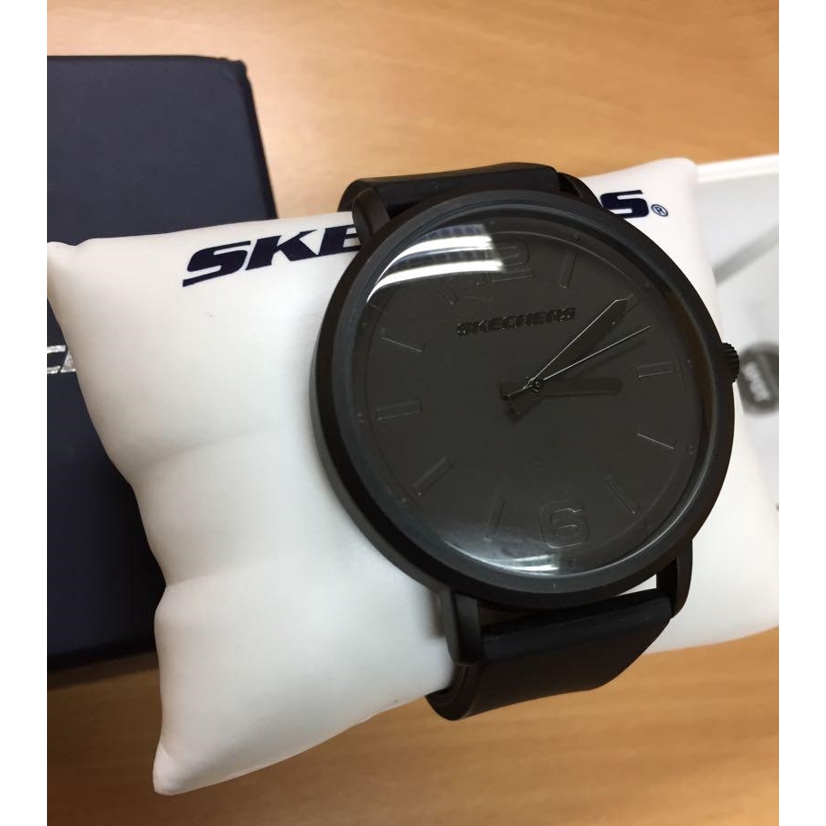 Black Silicone Strap Watch 