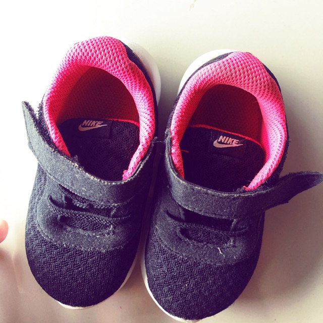nike baby walking shoes