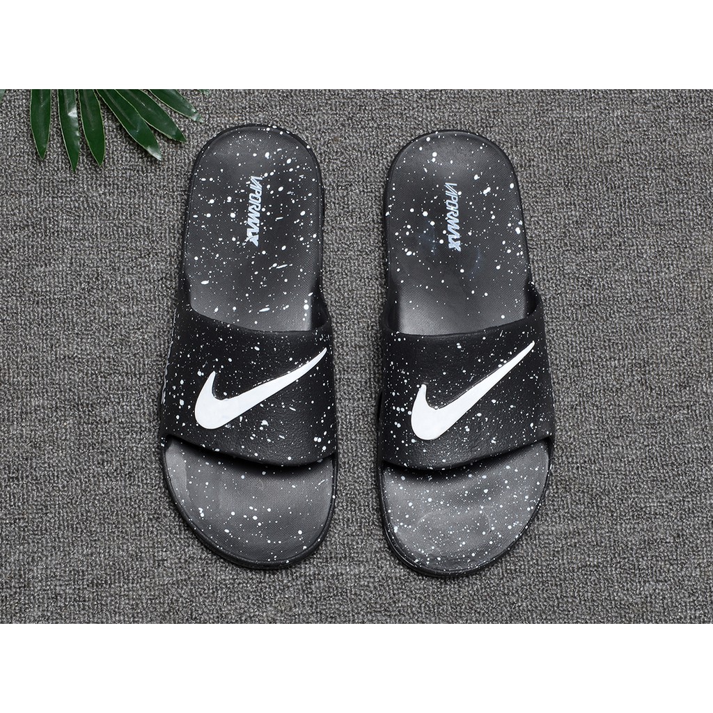 vapormax slippers price