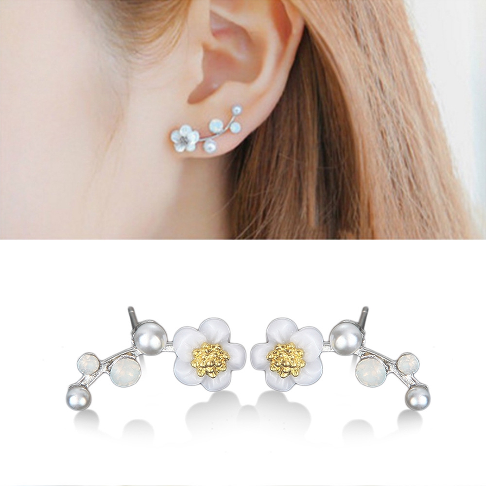 4 Styles Plated Silver Earrings Women S Earrings With Crystal Simple And Sweet Jewellery Anting Anting Perak Anting Anting Wanita Dengan Intan Perhiasan Simple Dan Sweet Shopee Malaysia