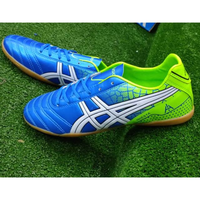 asics futsal shoes