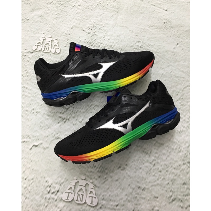 mizuno wave rider 23 osaka
