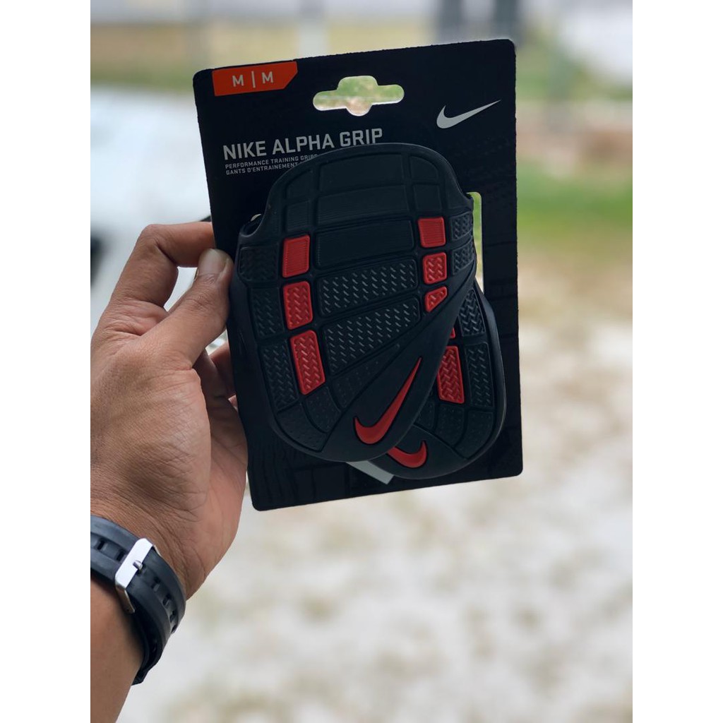 nike men's alpha training grip