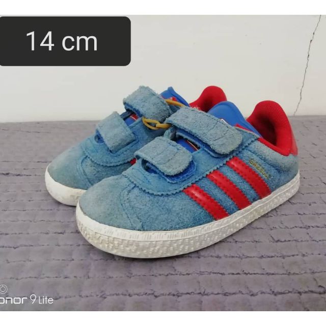 kasut adidas gazelle