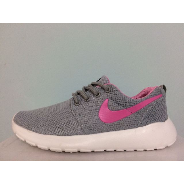roshe run grey pink