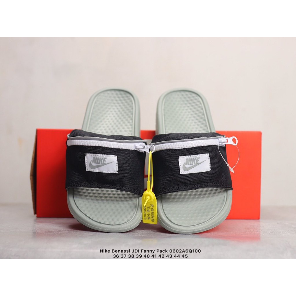 nike benassi zip