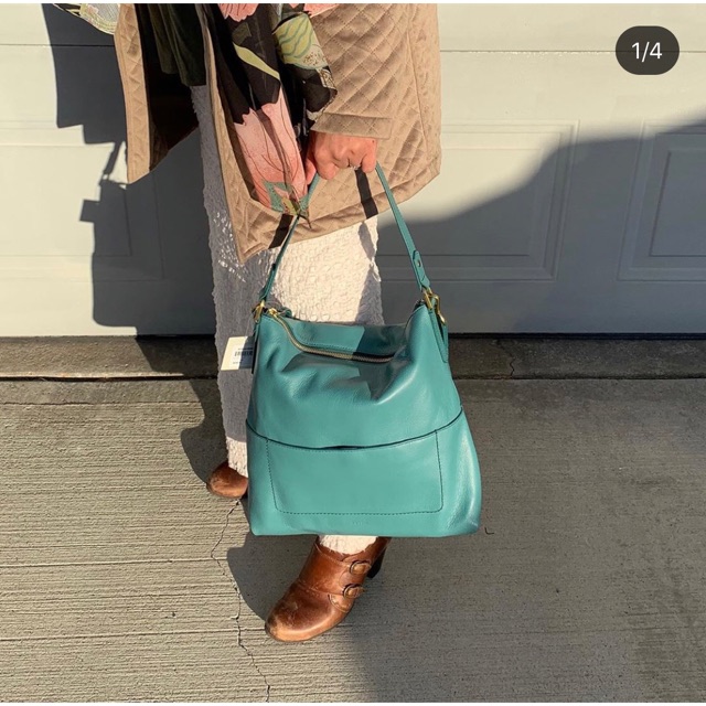 fossil amelia hobo
