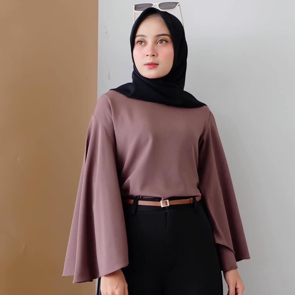 Tokyo Blouse Shopee Malaysia