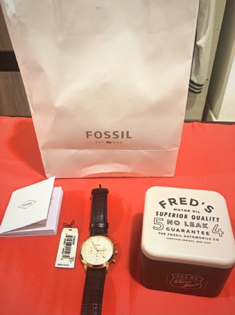 fred's motor oil fossil watch